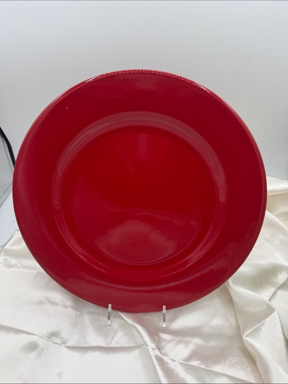 2- Waechtersbach GERMANY FUN FACTORY RED Dinner Plates 10.75"